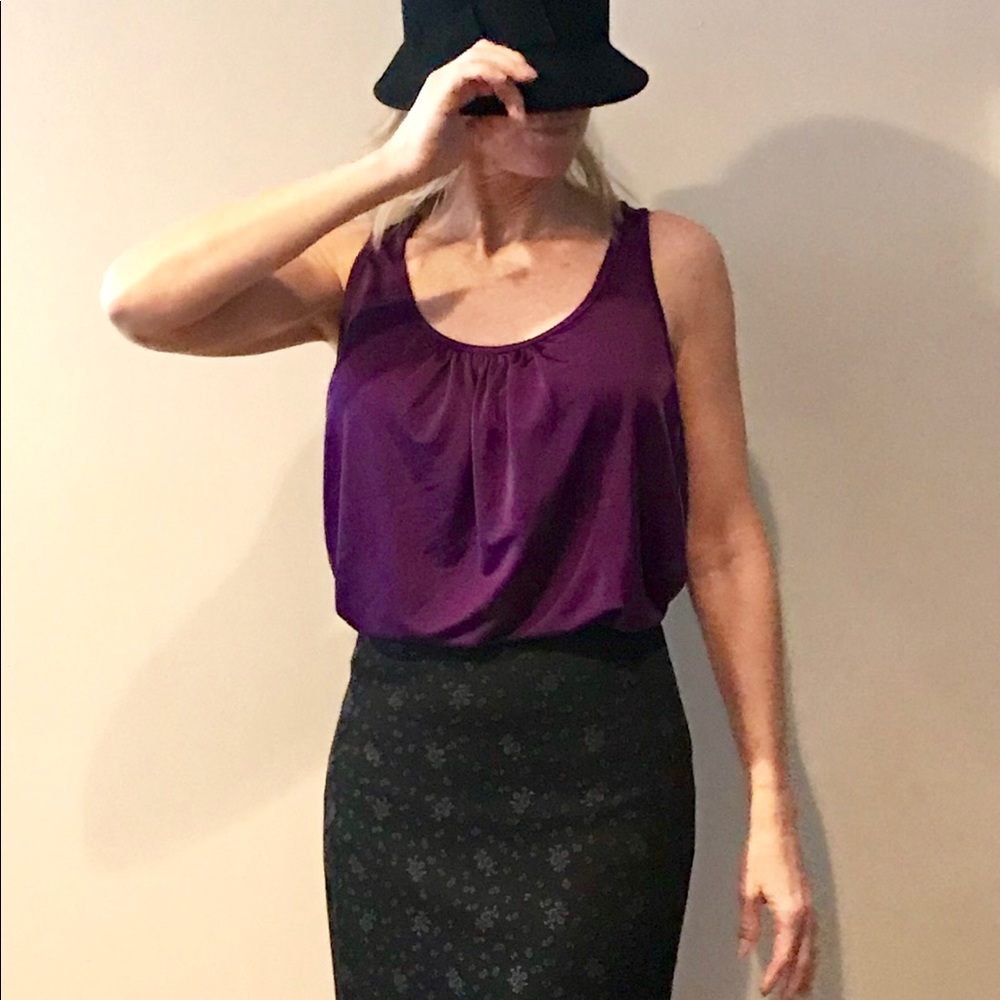 💜 Banana Republic camisole